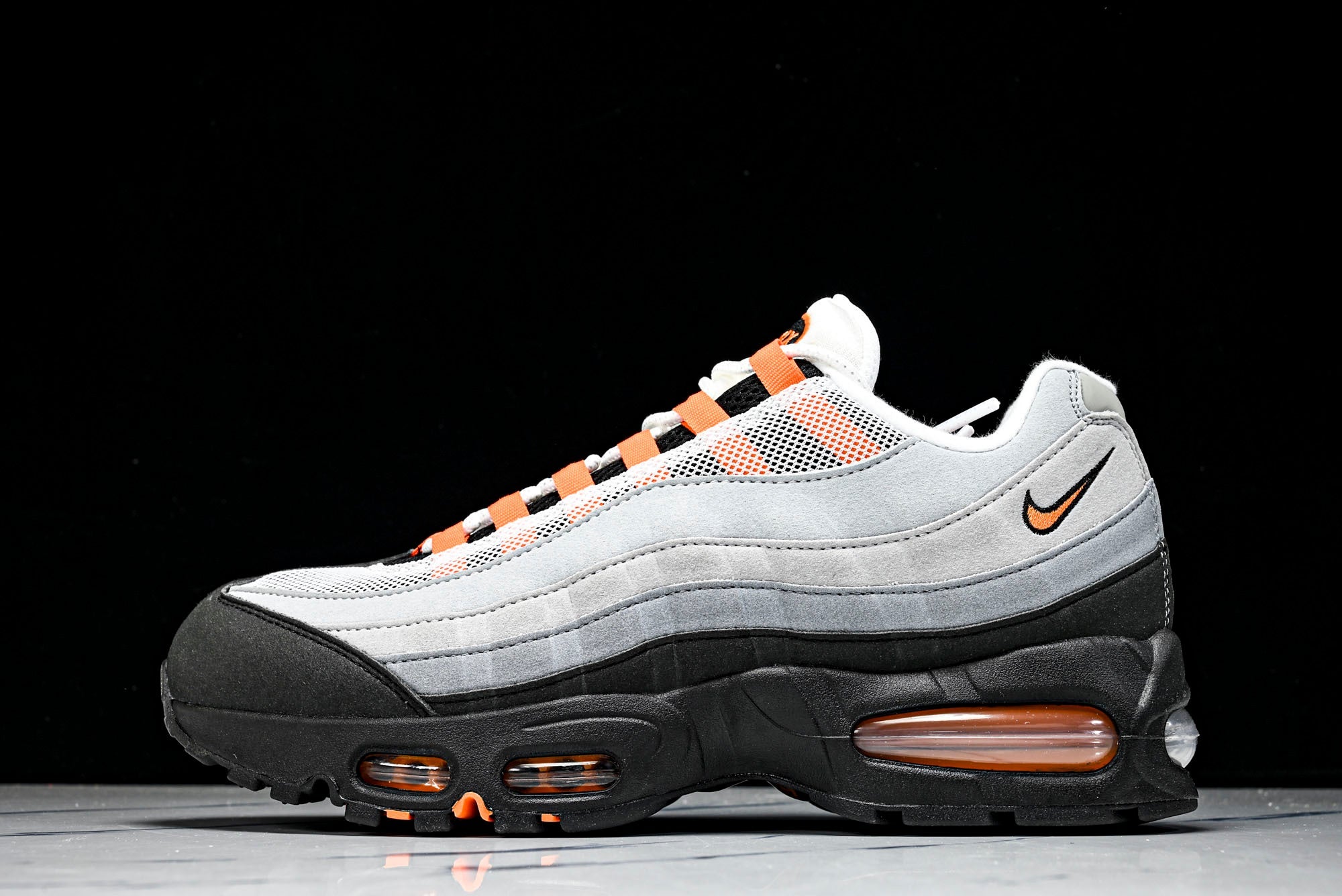 AM95 OG 'Bright Mandarin'