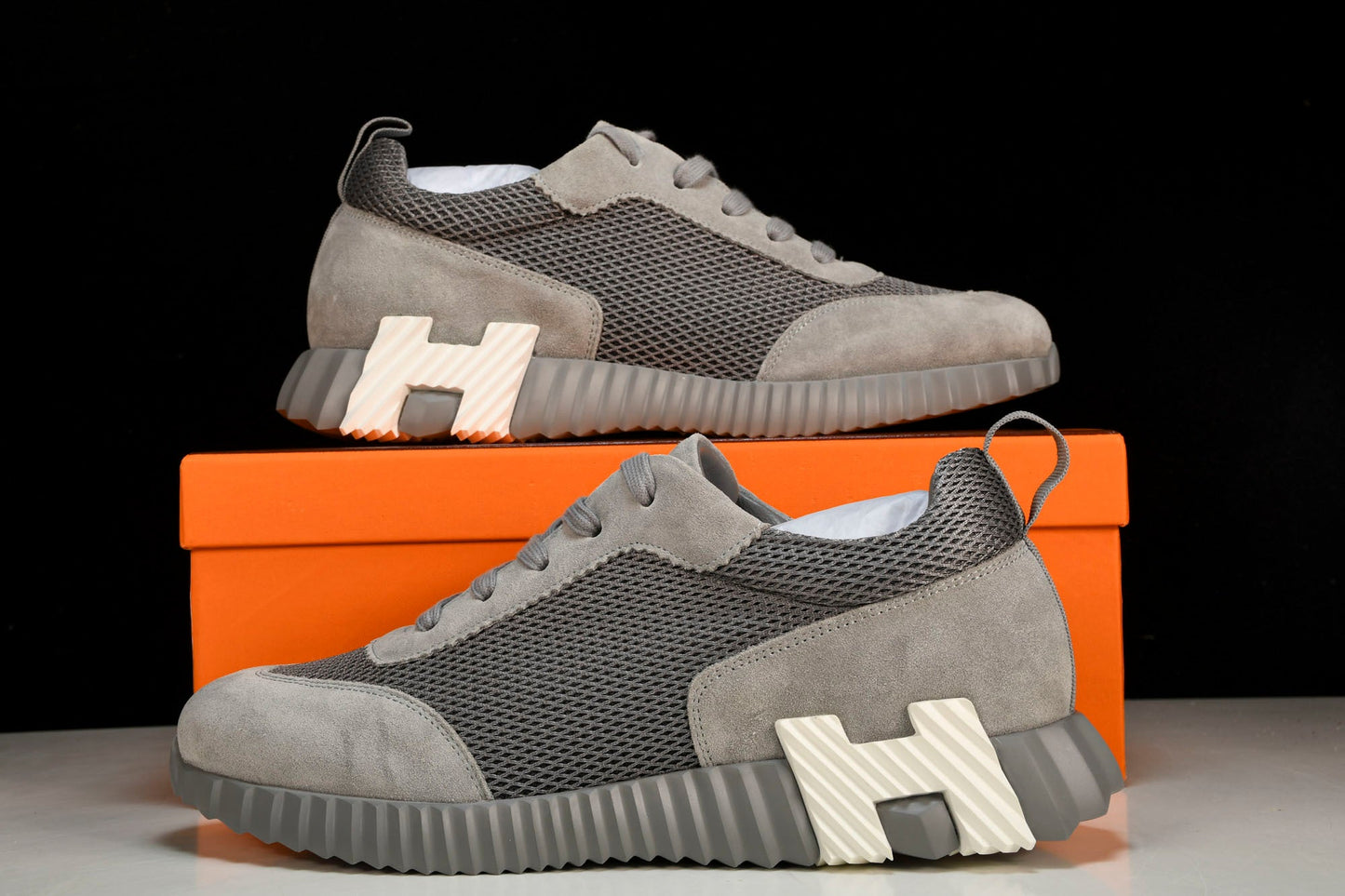 Hermès Bouncing Sneaker 'Gris'