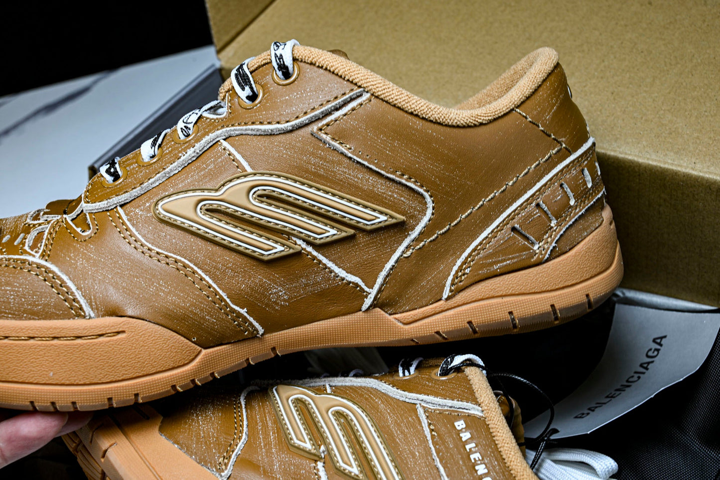 Вalenciaga Hamptons Worn-Out Sneaker 'Camel Brown'