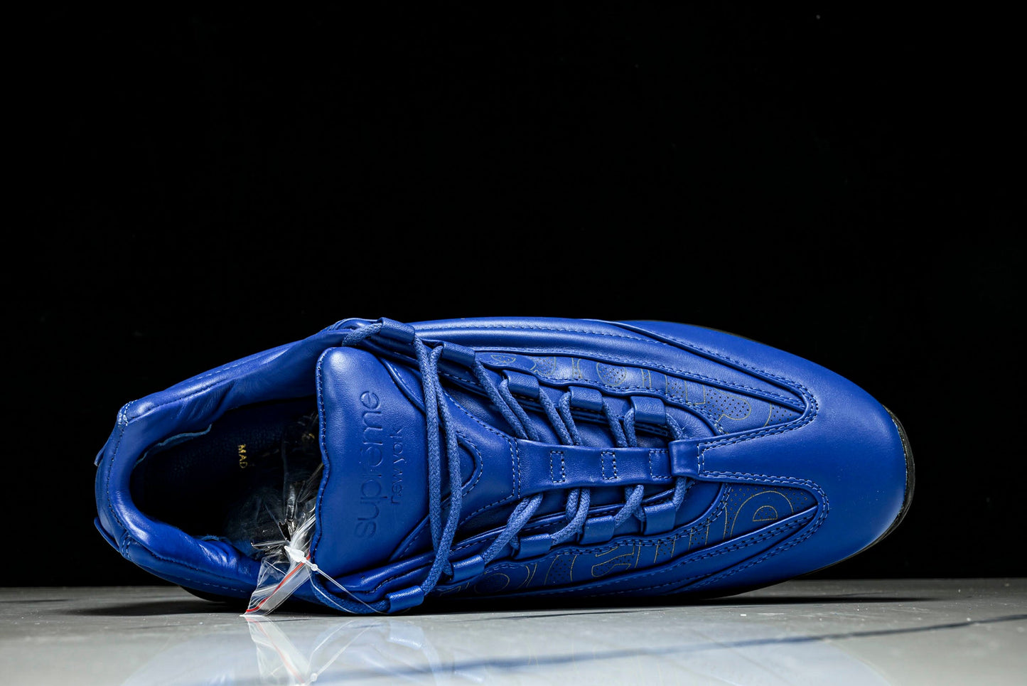 Supreme x AM95 Lux 'Hyper Cobalt'