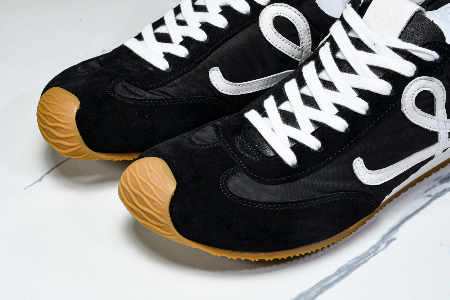 Loewe Ballet Runner 2.0 'Black White'