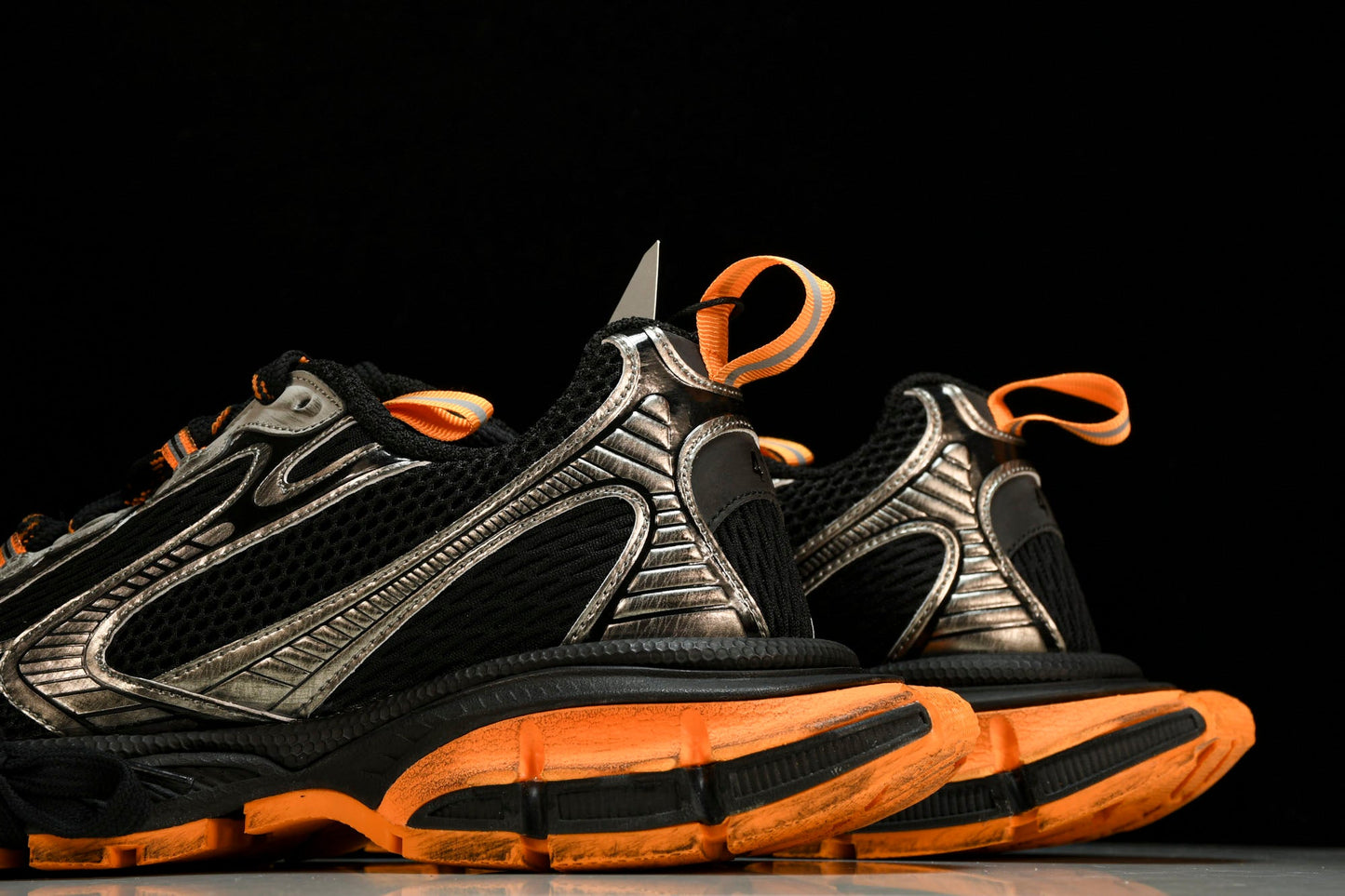 3XL Sneaker 'Black Orange Grey'