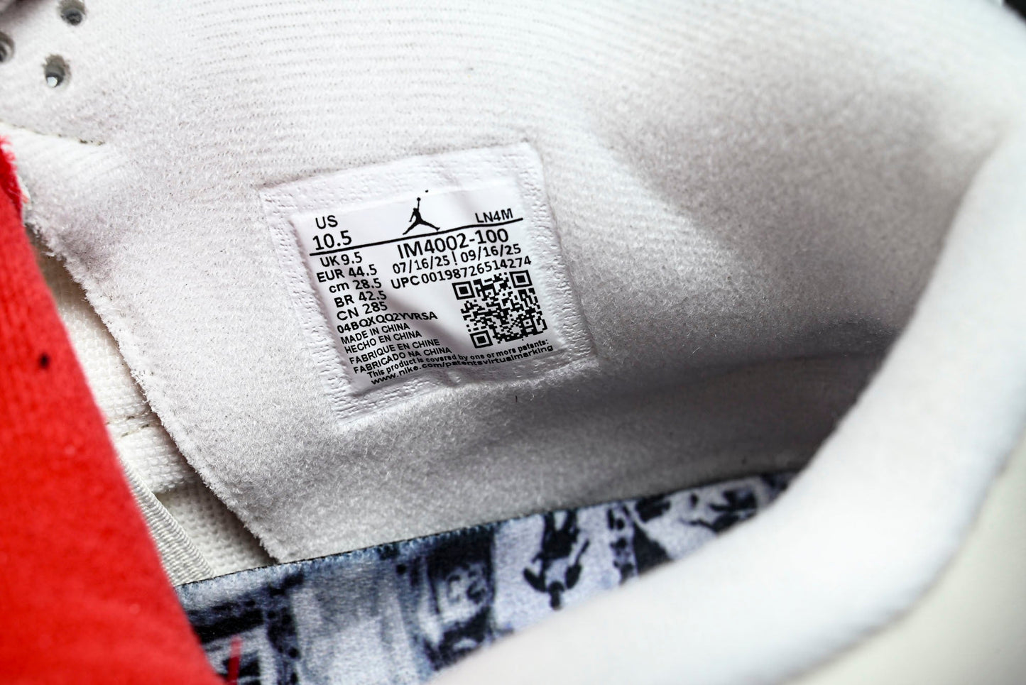 AJ4 Retro OG 'Flight Club'