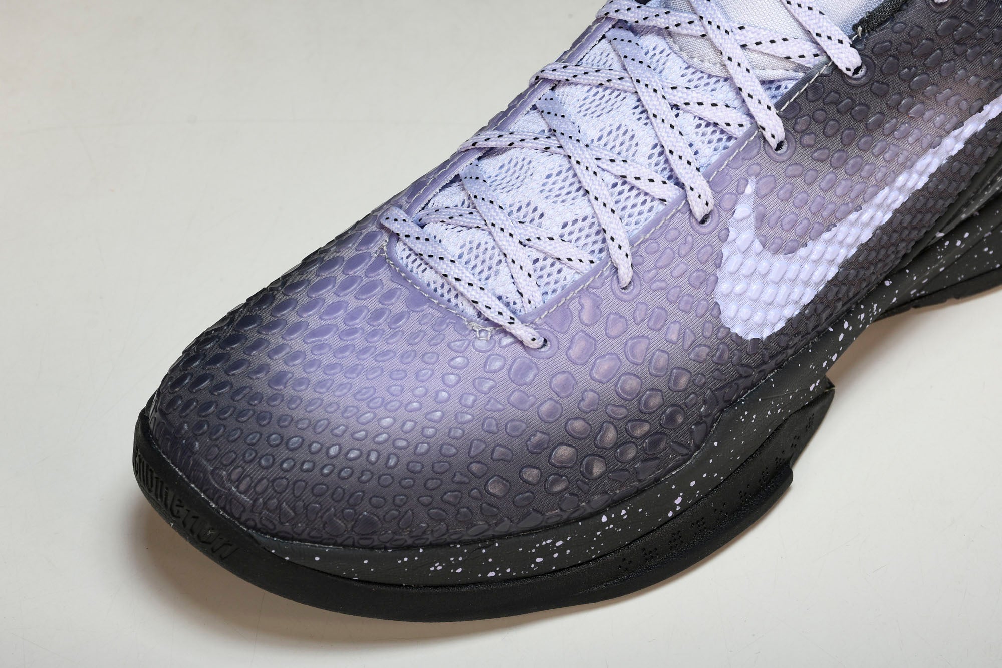 Kobe 6 Protro 'EYBL' - UK 8.5 / US 9.5 / EU 43