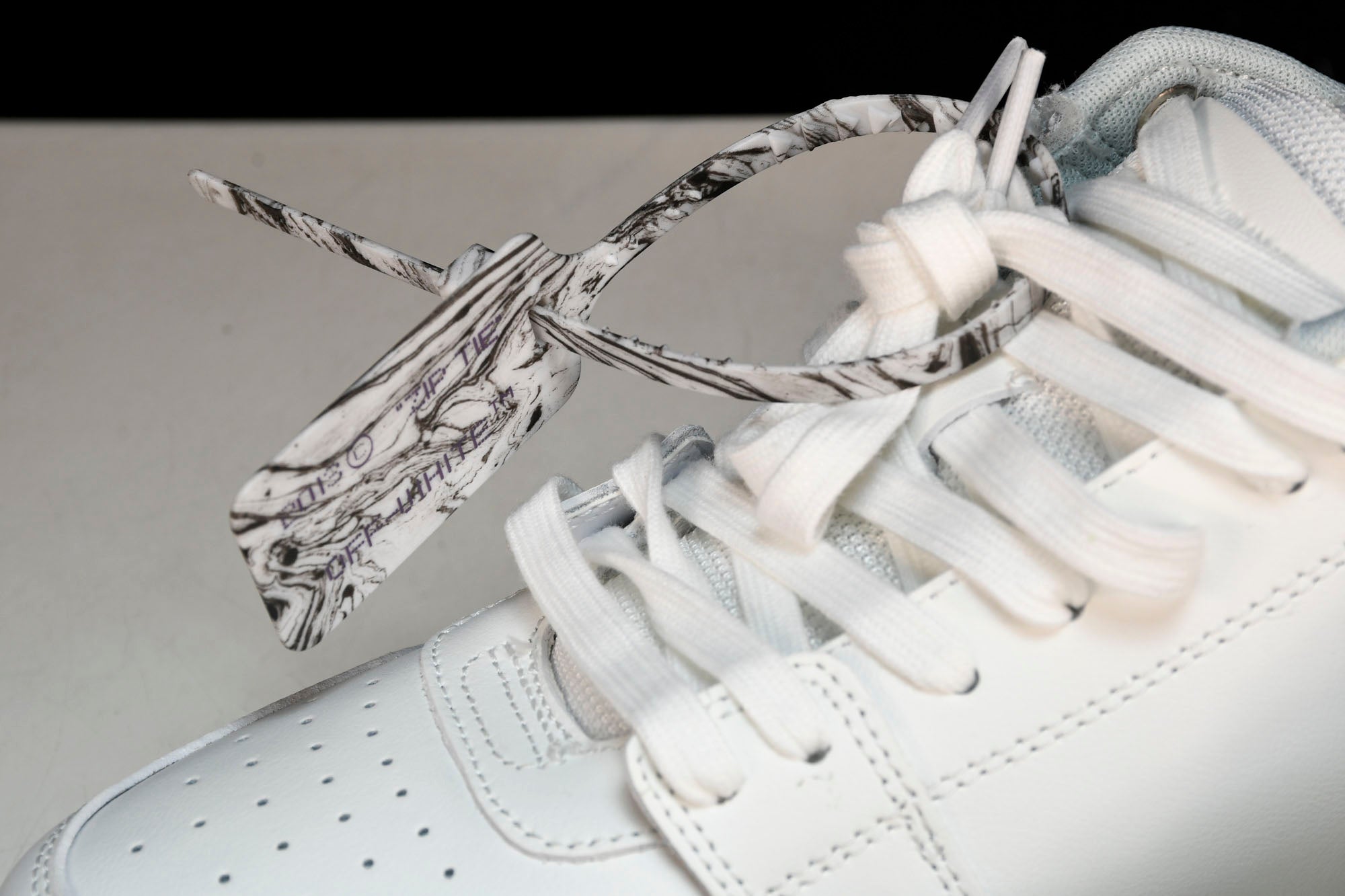 Off-White Out Of Office OOO Low Top "For Walking" - White Black - UK 12 / US 13 / EU 46
