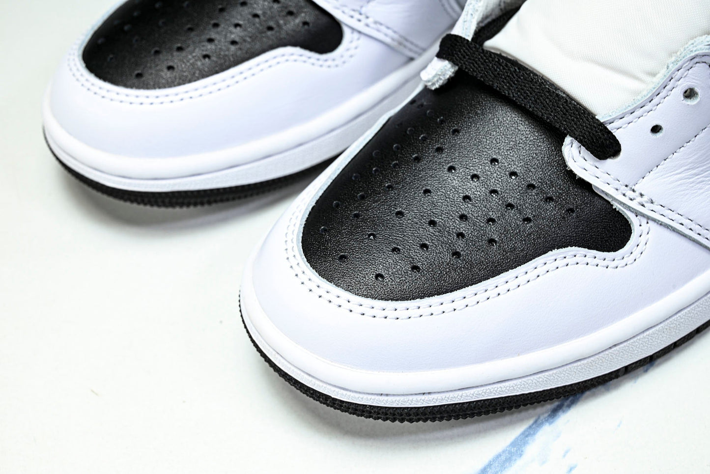 Union LA x Fragment x AJ1 Retro High 'White Black'