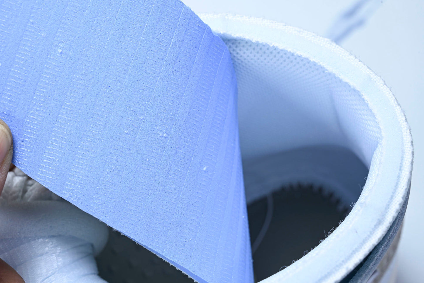 Off-White x Virgil Abloh Archive AJ1 Retro High 'Alaska'