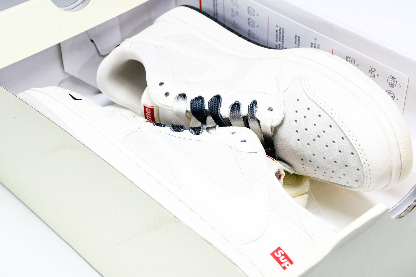 Travis Scott AJ1 Low x Supreme 'White Black Sole' (Custom)