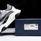 D1or B22 'Silver Black'