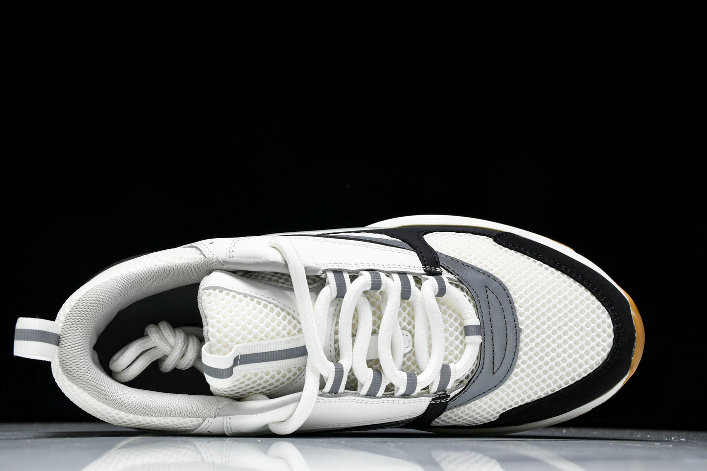 D1or B22 'White Black Gum' - UK 7 / US 8 / EU 41