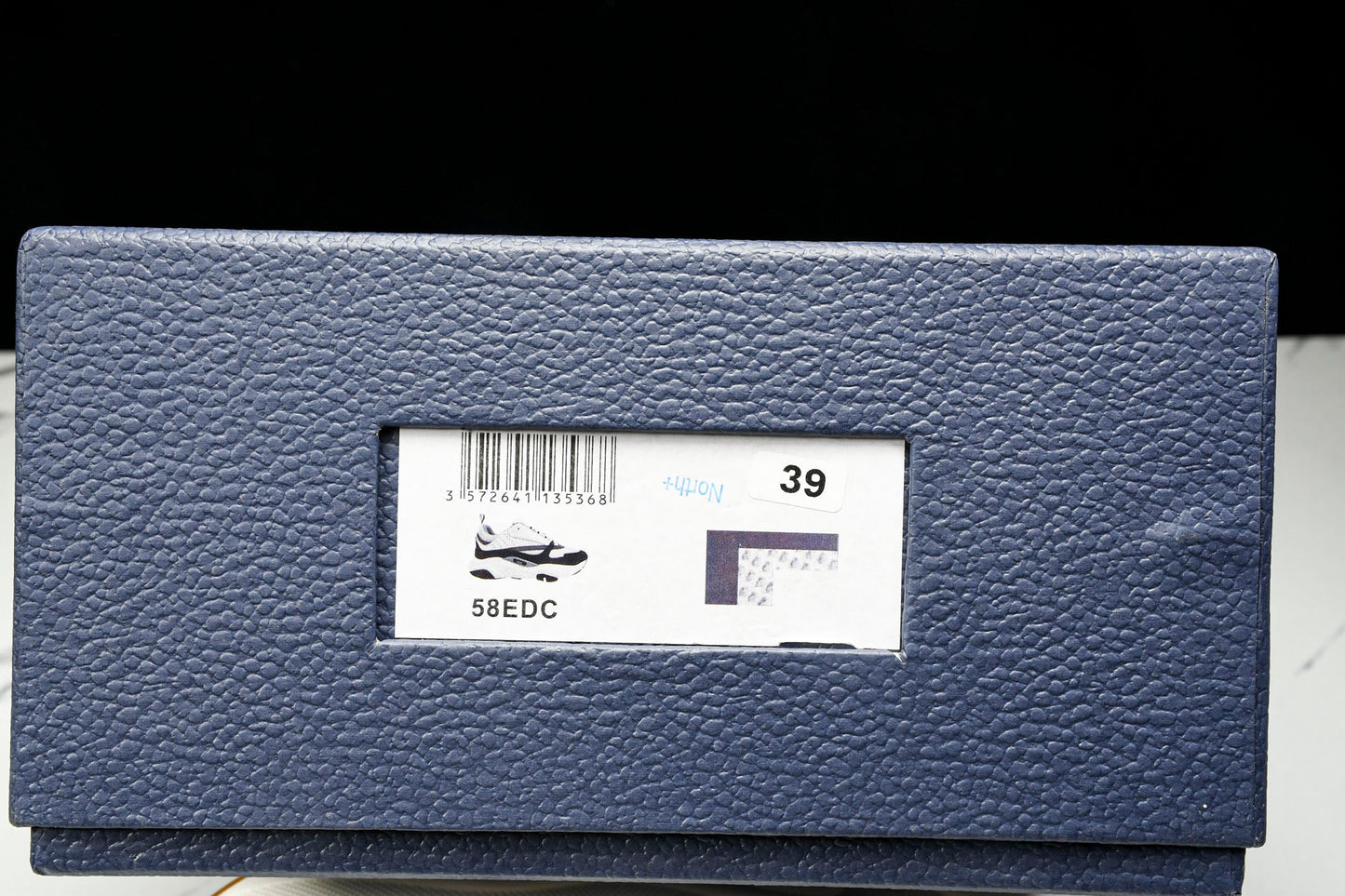 D1or B22 'White Black Gum' - UK 7 / US 8 / EU 41