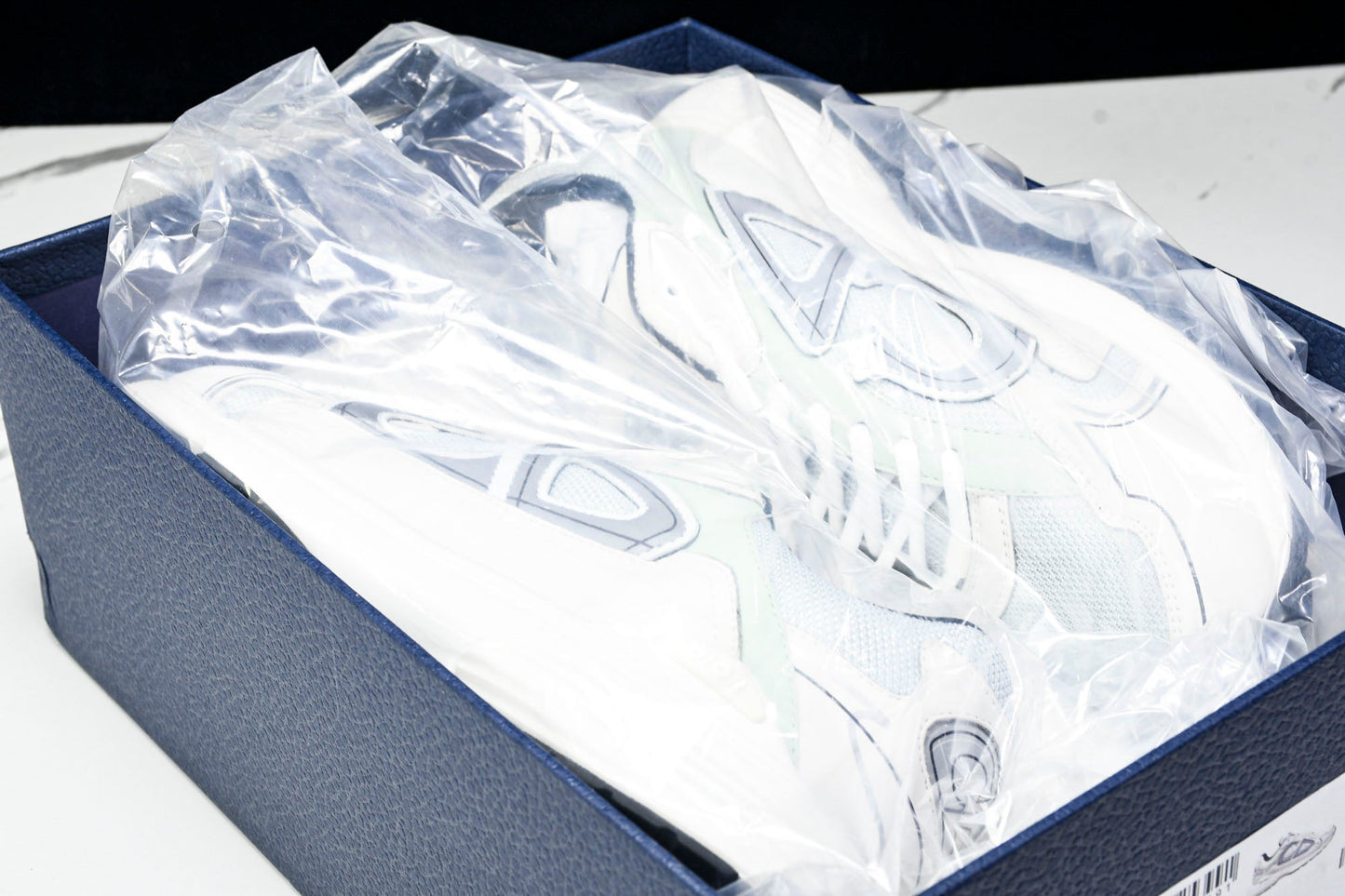 D1or B30 'White Grey 2.0' - UK 10 / US 11 / EU 44