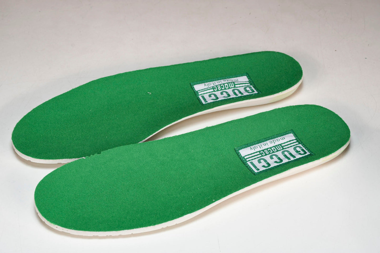 Guссi MAC80 'Green White'
