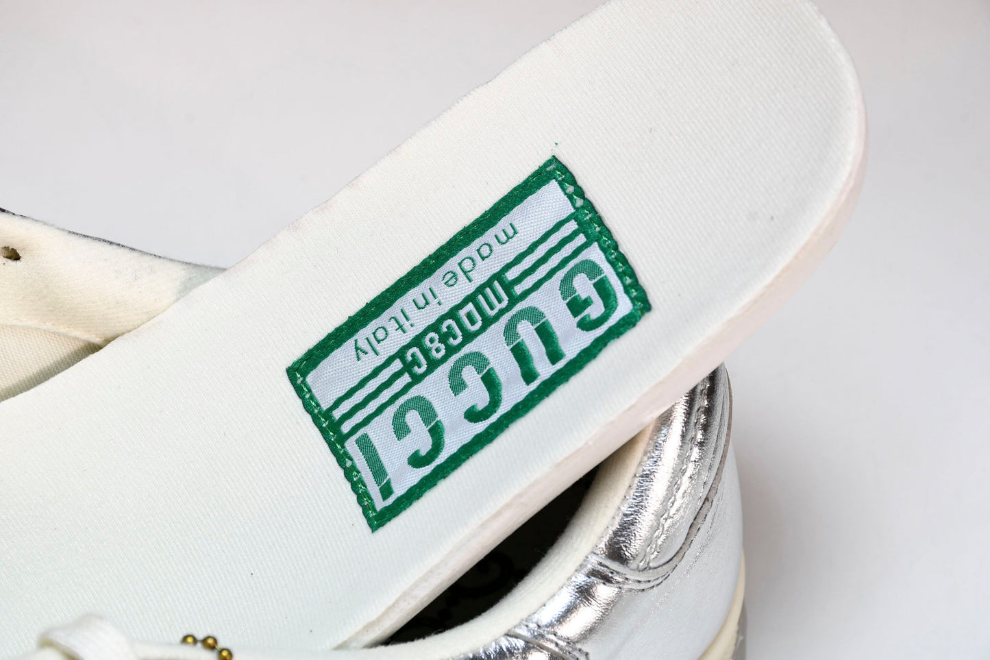 Guссi MAC80 'Silver White'