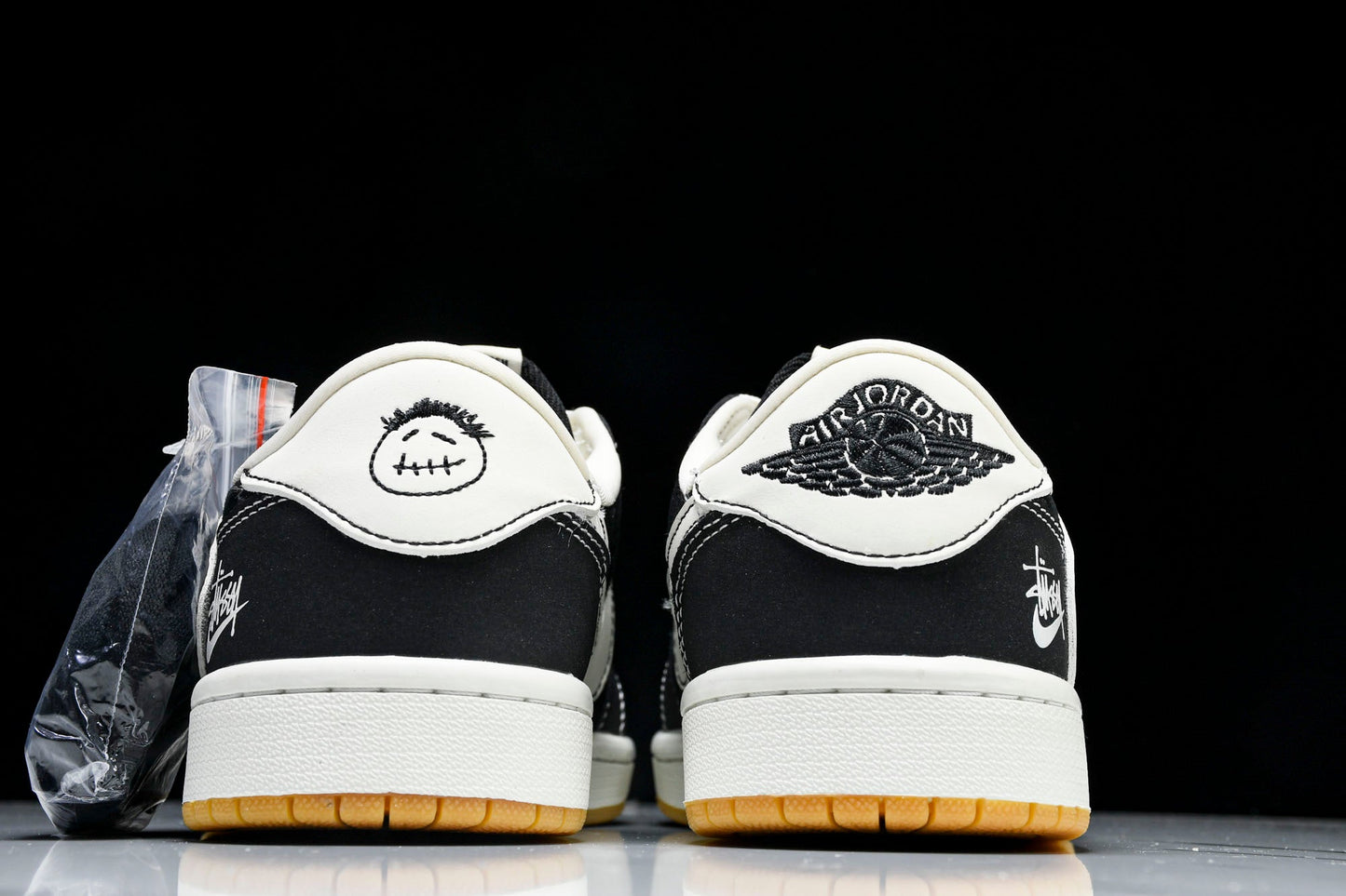 Travis Scott AJ1 Low x Stussy 'Black White Gum' (Custom) - UK 7.5 / US 8.5 / EU 42