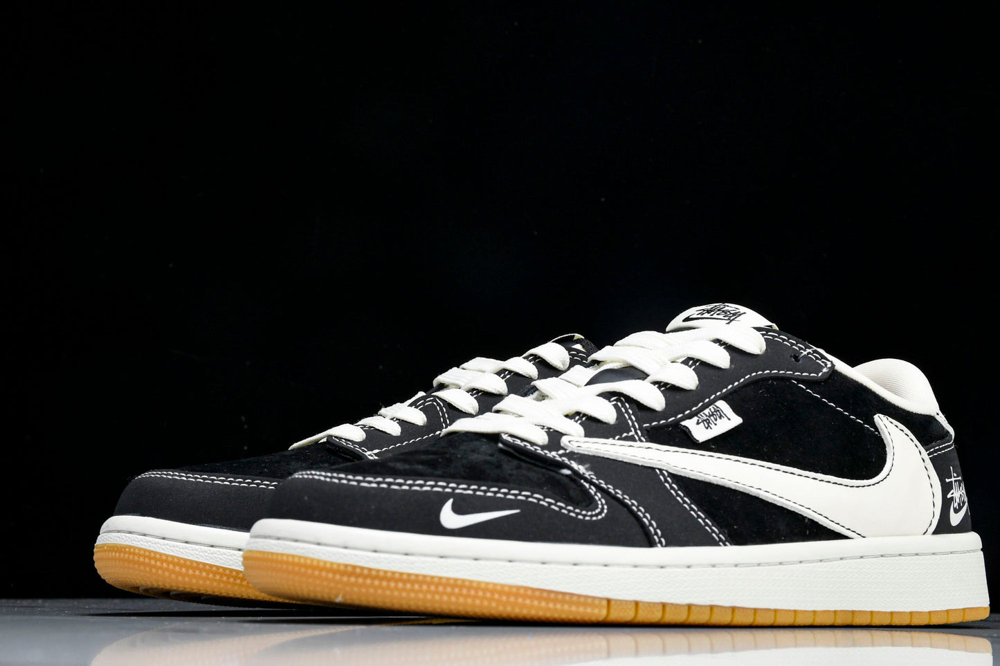 Travis Scott AJ1 Low x Stussy 'Black White Gum' (Custom) - UK 7.5 / US 8.5 / EU 42