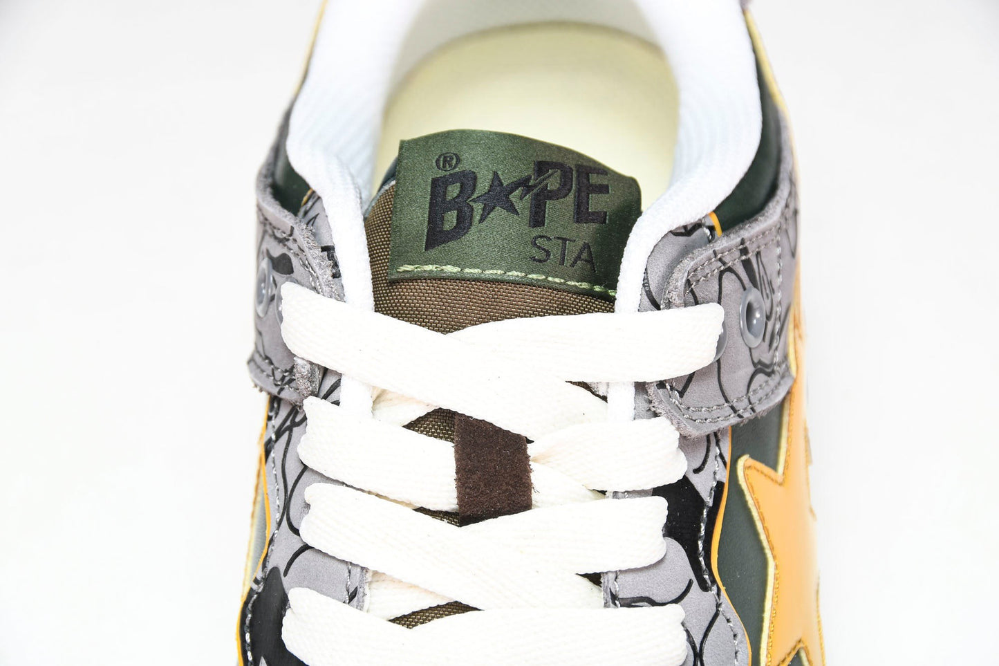 A Bathing Ape Bape SK8 Sta 'Grey Mustard Yellow'