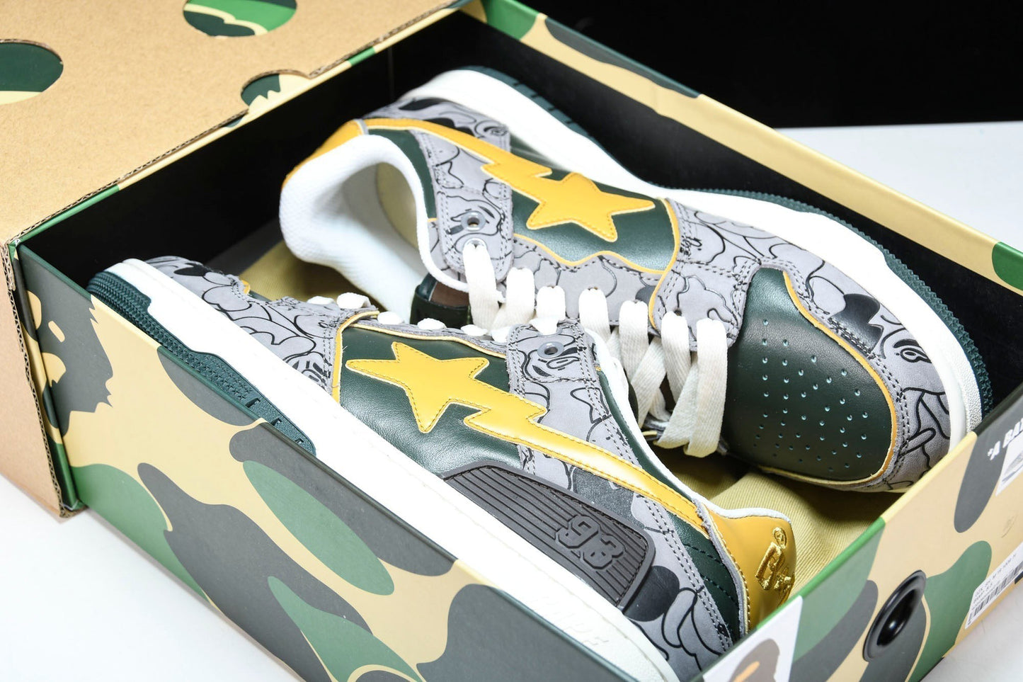A Bathing Ape Bape SK8 Sta 'Grey Mustard Yellow'
