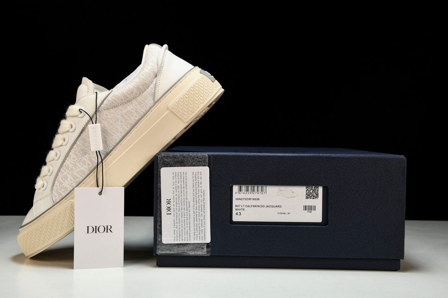 D1or B33 'White Oblique' - UK 11 / US 12 / EU 45