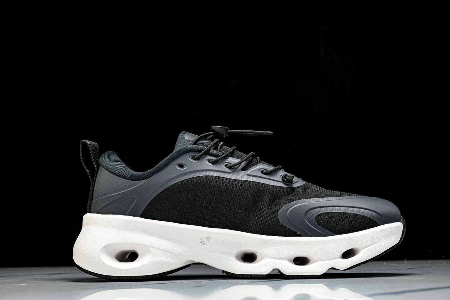 LOEWE × ON Cloudsolo 'Black White'