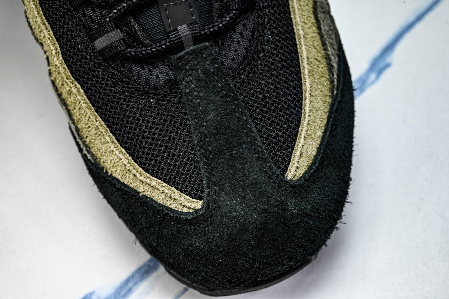 Undefeated x AM95 Geo Exclusive Pack 'LA Brea'