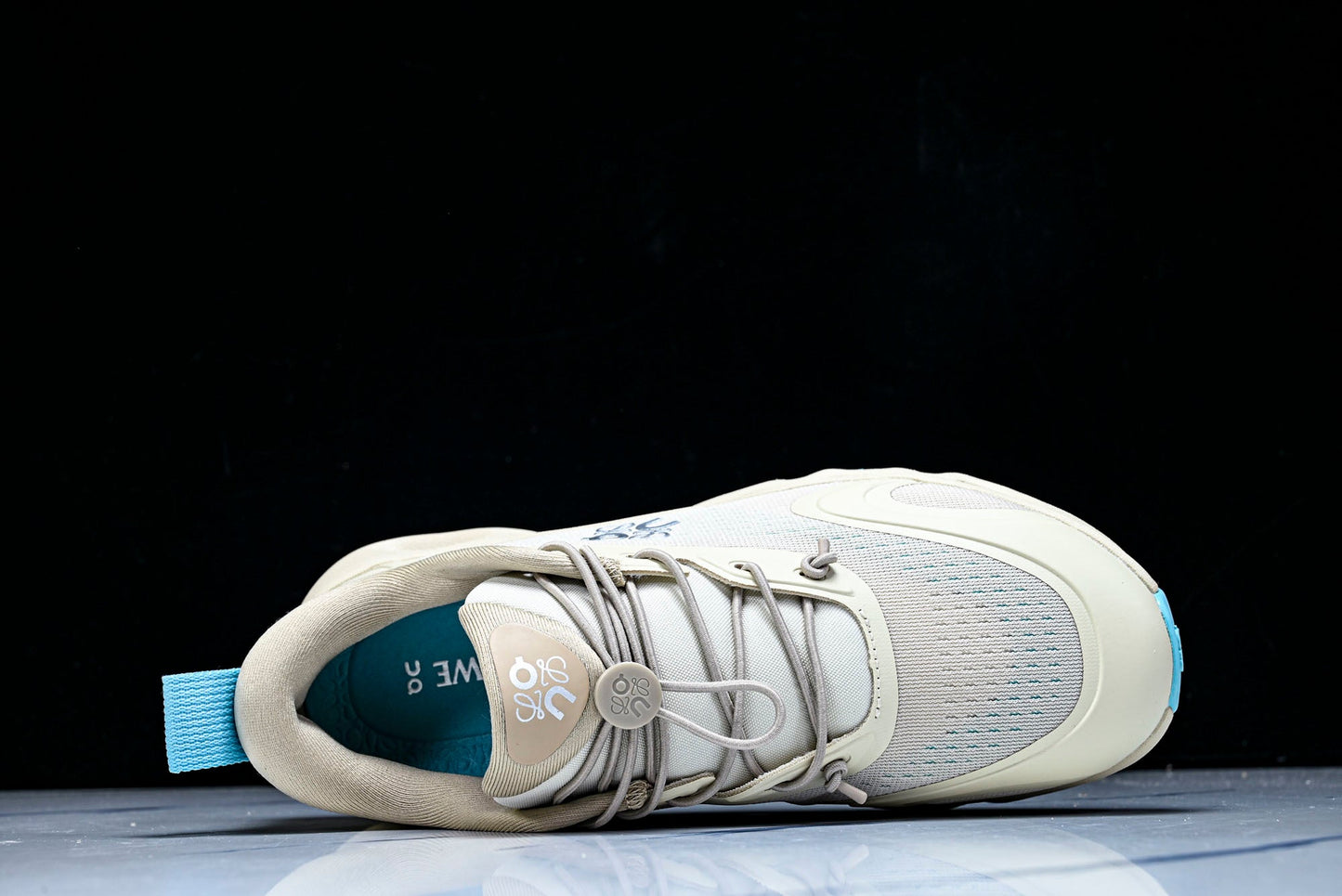 LOEWE × ON Cloudsolo 'Sand Turquoise'