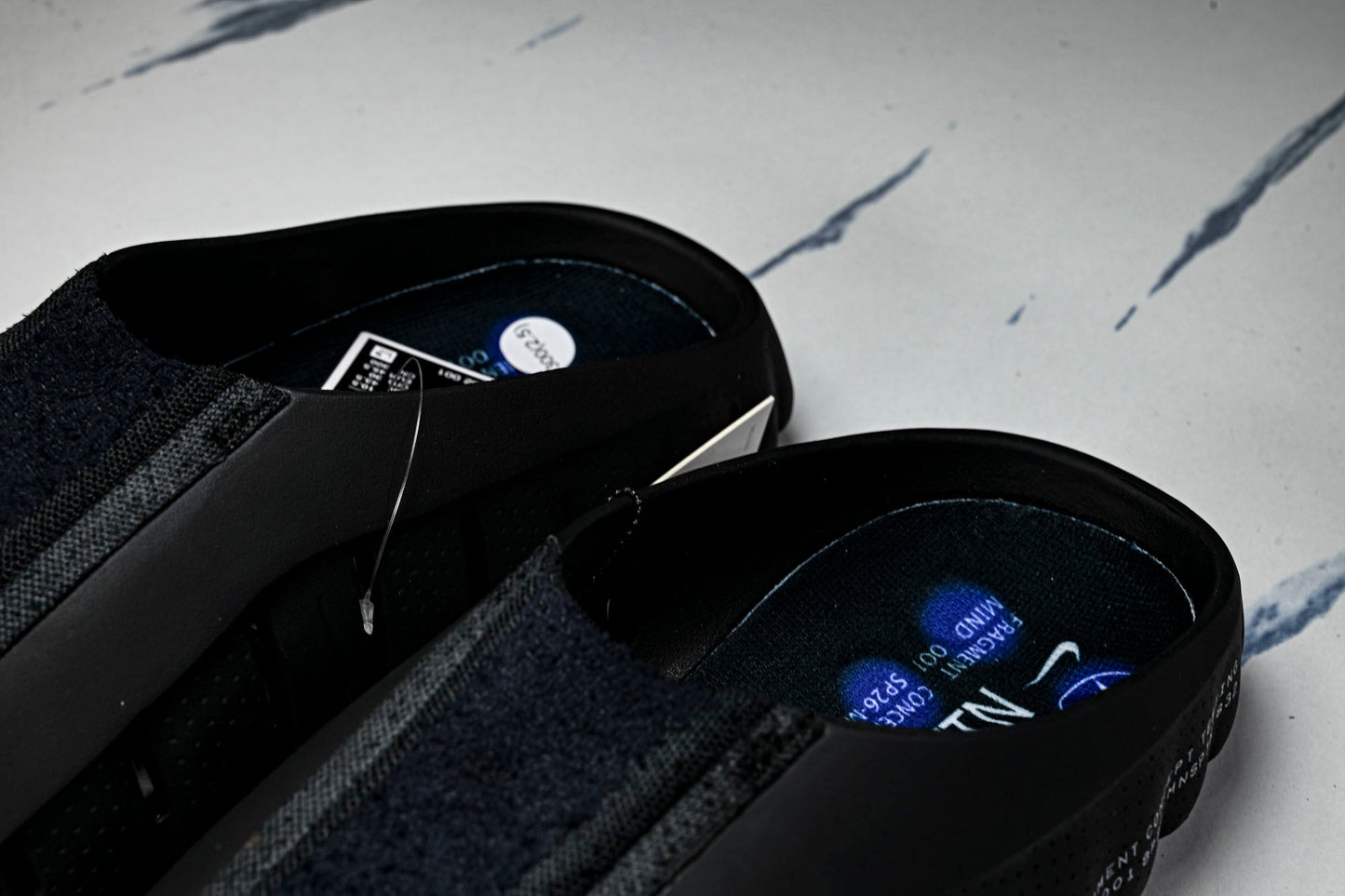 Fragment x Mind 001 Slide 'Black'