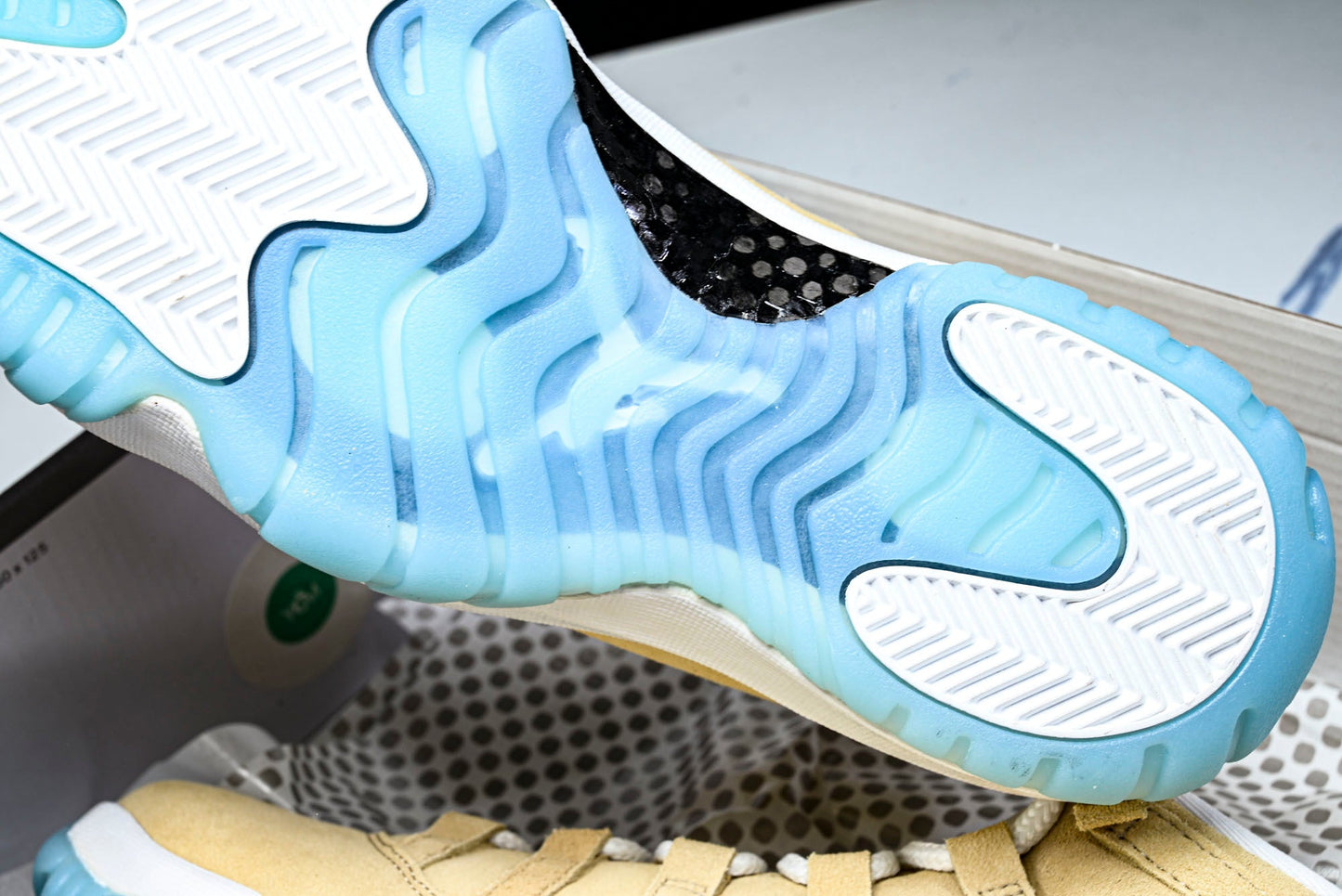 AJ11 Retro City Pack 'H-Town'