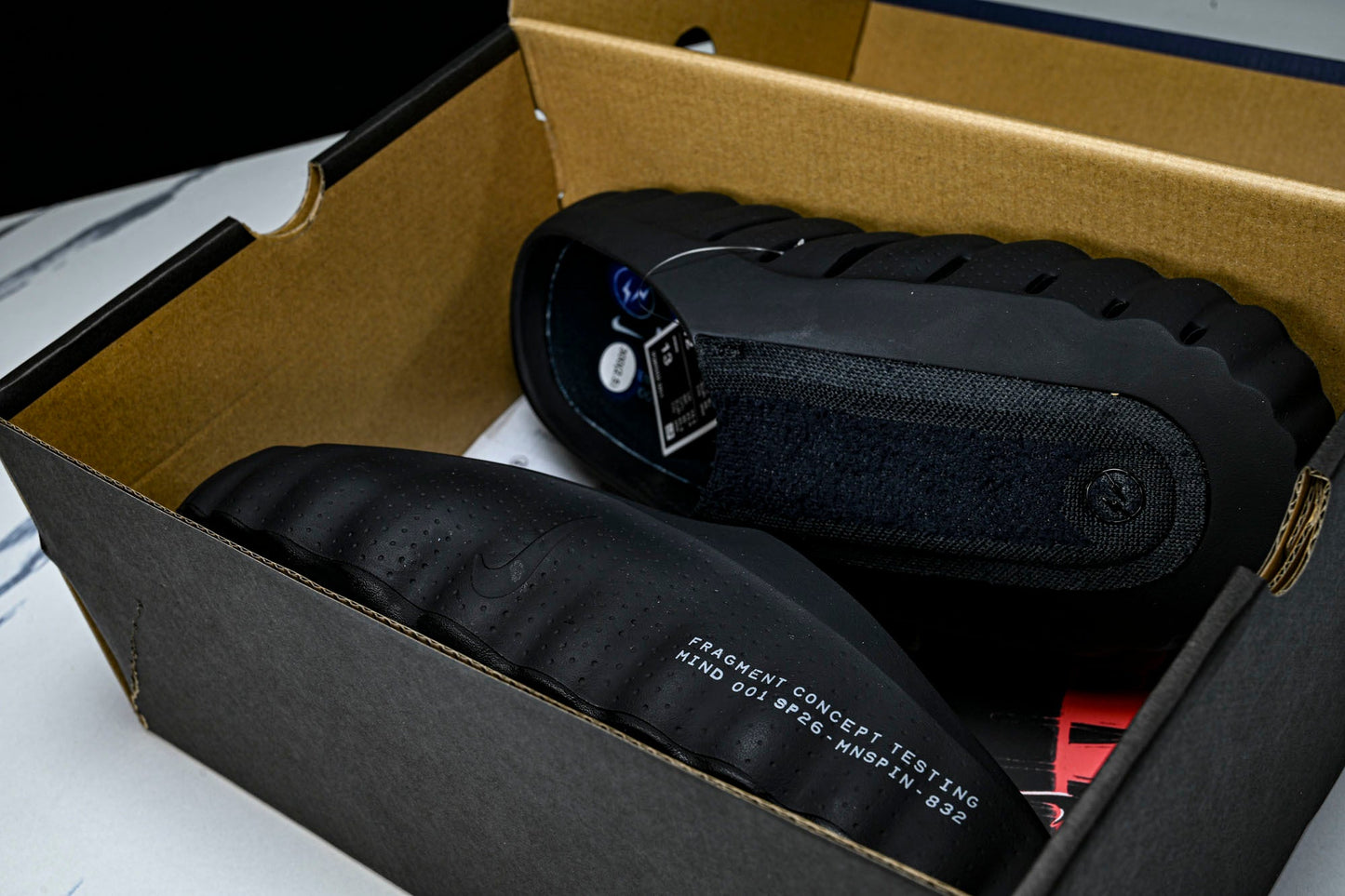 Fragment x Mind 001 Slide 'Black'