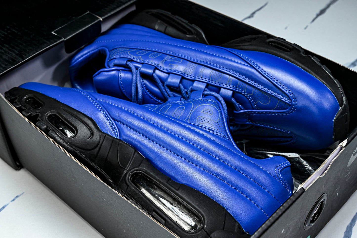 Supreme x AM95 Lux 'Hyper Cobalt'