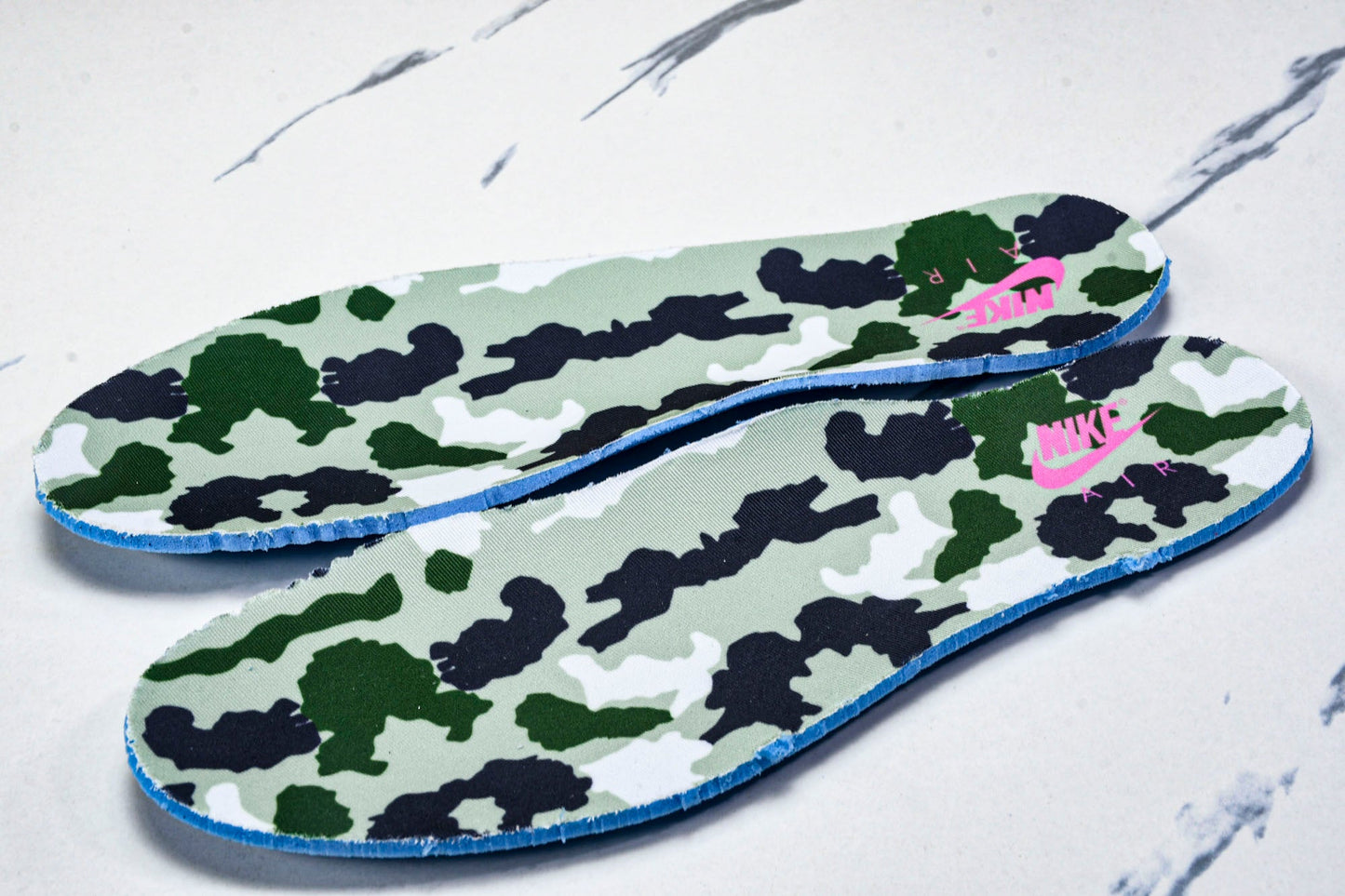 Corteiz x AM95 'Pink Beam'