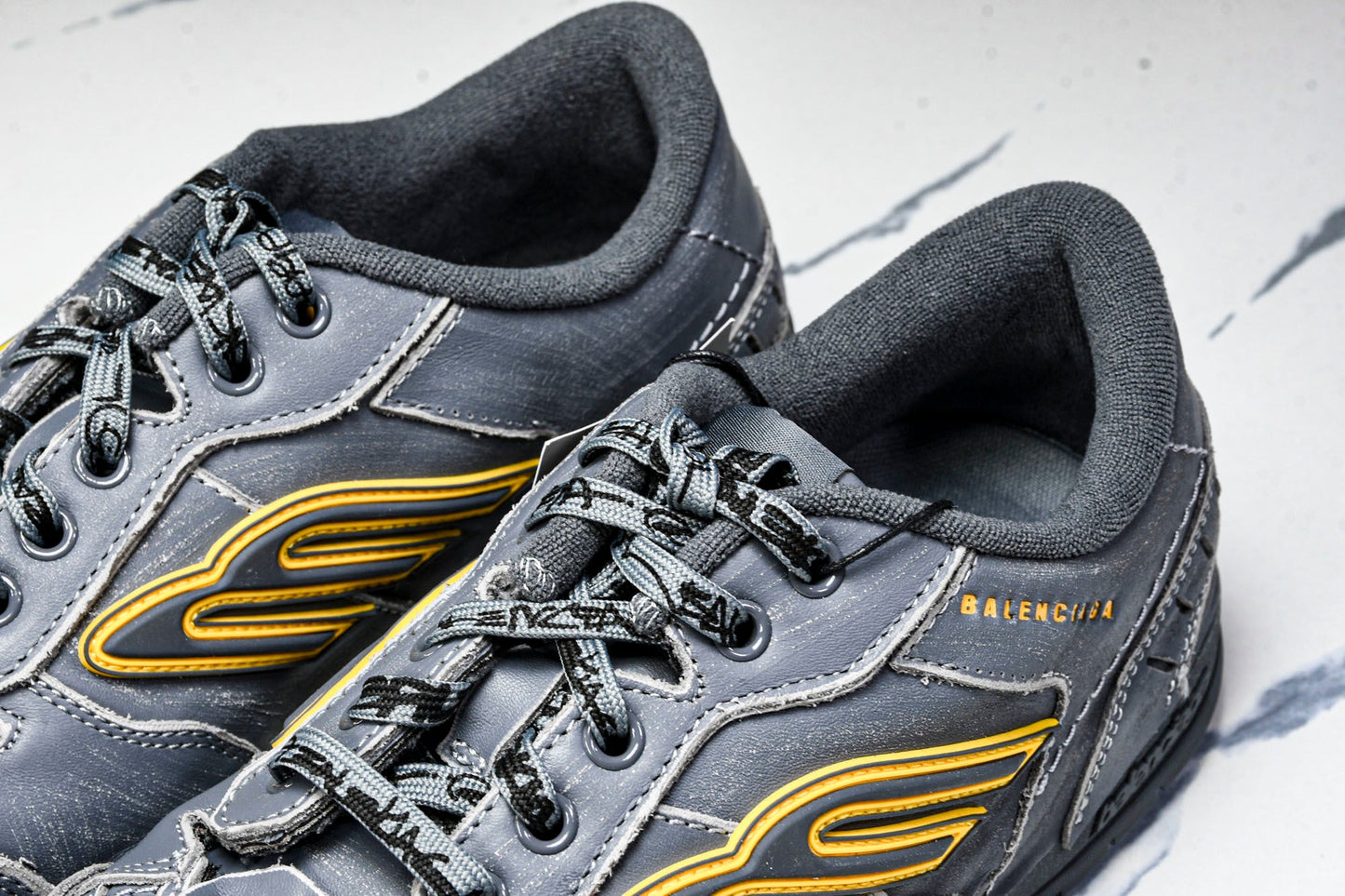 Вalenciaga Hamptons Worn-Out Sneaker 'Grey Yellow'