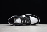 AJ1 Retro High Twist (Panda) - UK 6.5 / US 7.5 / EU 40.5