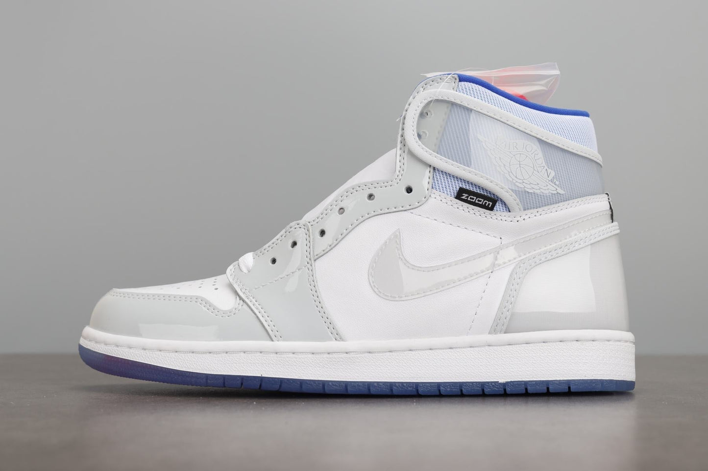 AJ1 Retro High Zoom White Racer Blue - UK W 5.5 (M 6) / US W 8 (M 6.5) / EU 39