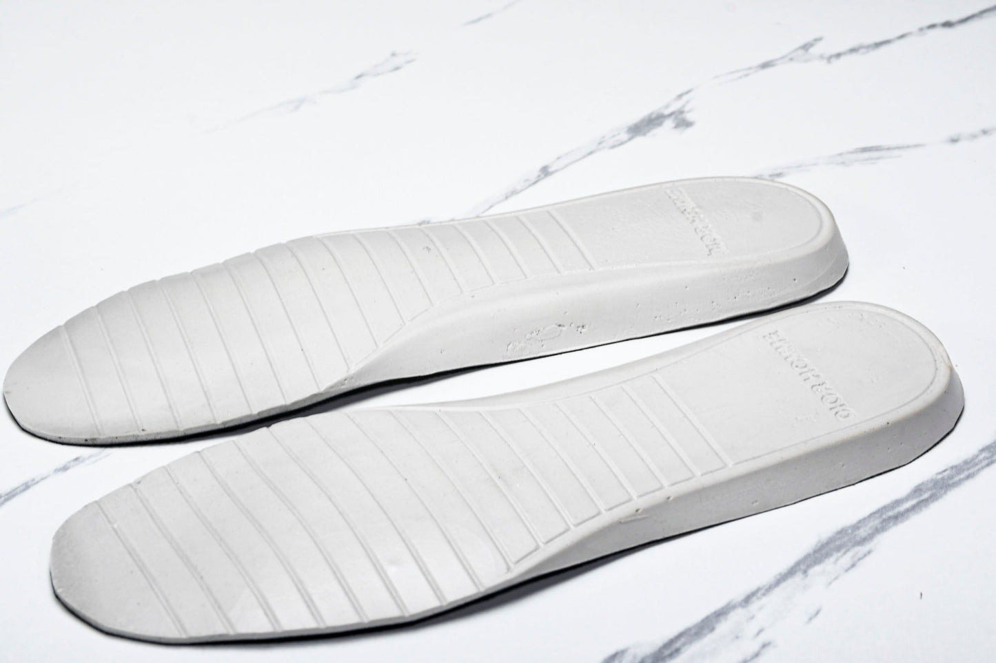 D1or B22 'Black Silver' - UK 10 / US 11 / EU 44