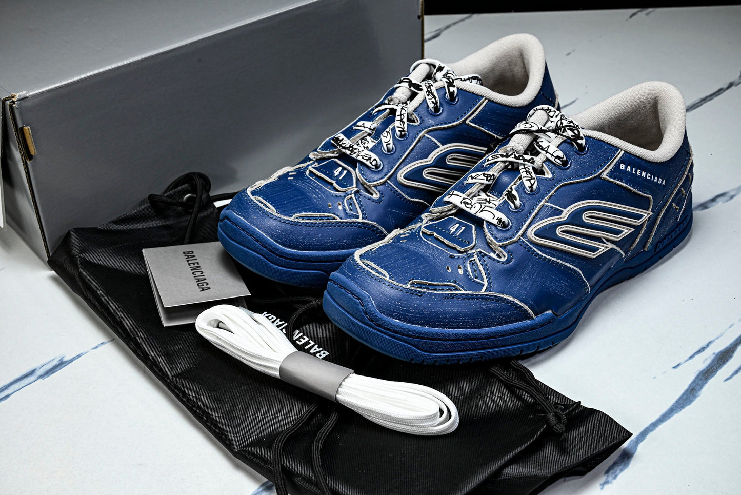 Вalenciaga Hamptons Worn-Out Sneaker 'Navy Blue'