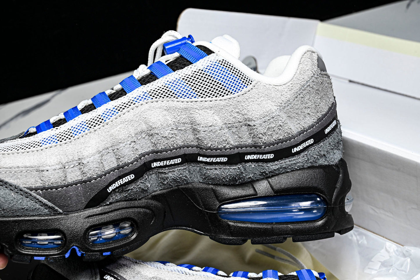 Undefeated x AM95 Geo Exclusive Pack 'Birmingham Hyper Cobalt'