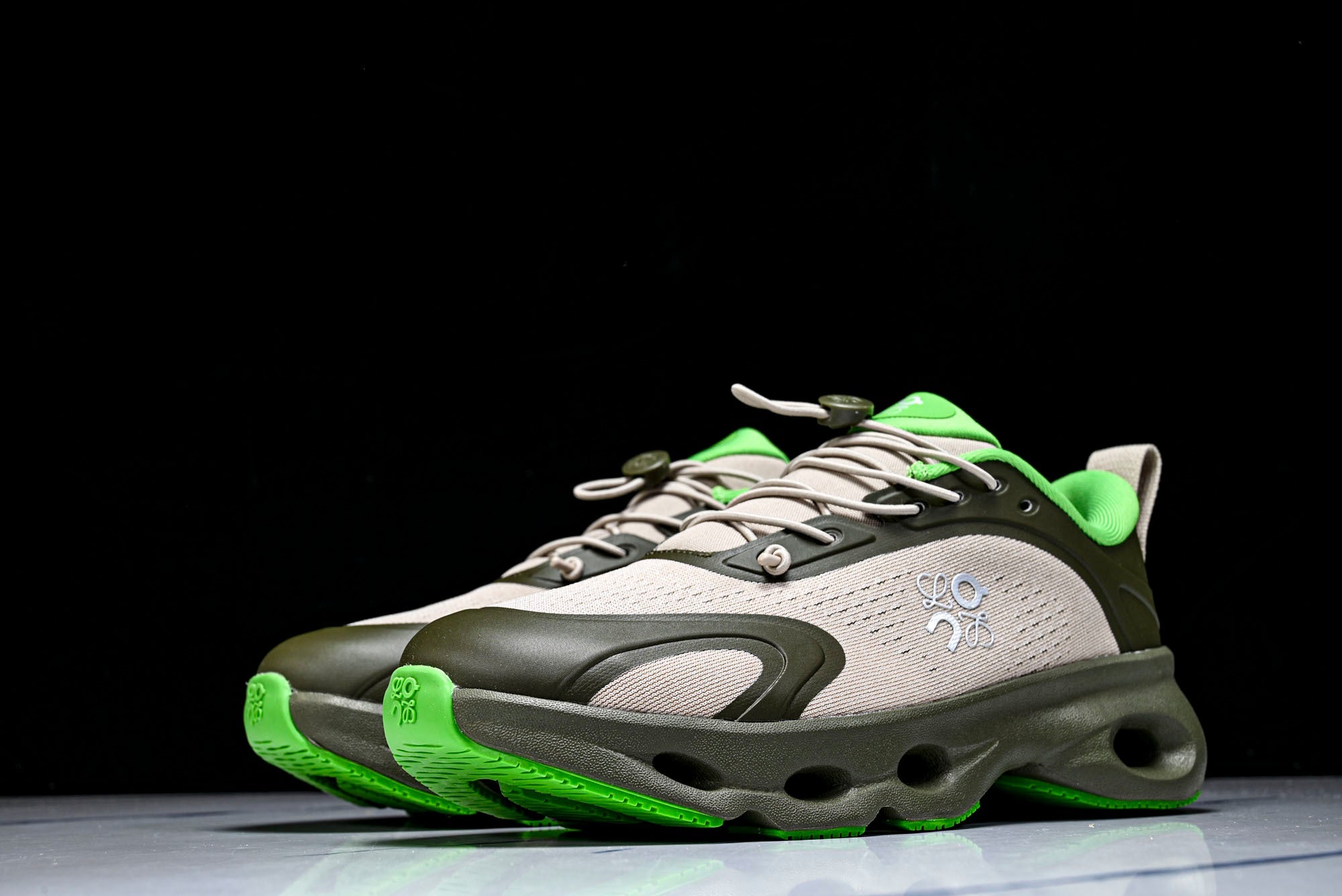 LOEWE × ON Cloudsolo 'Khaki Green Sand'