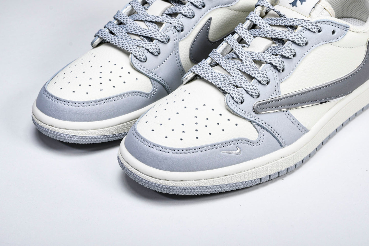 Travis Scott AJ1 Retro Low x Chrome Hearts (Custom) - UK 9 / US 10 / EU 44