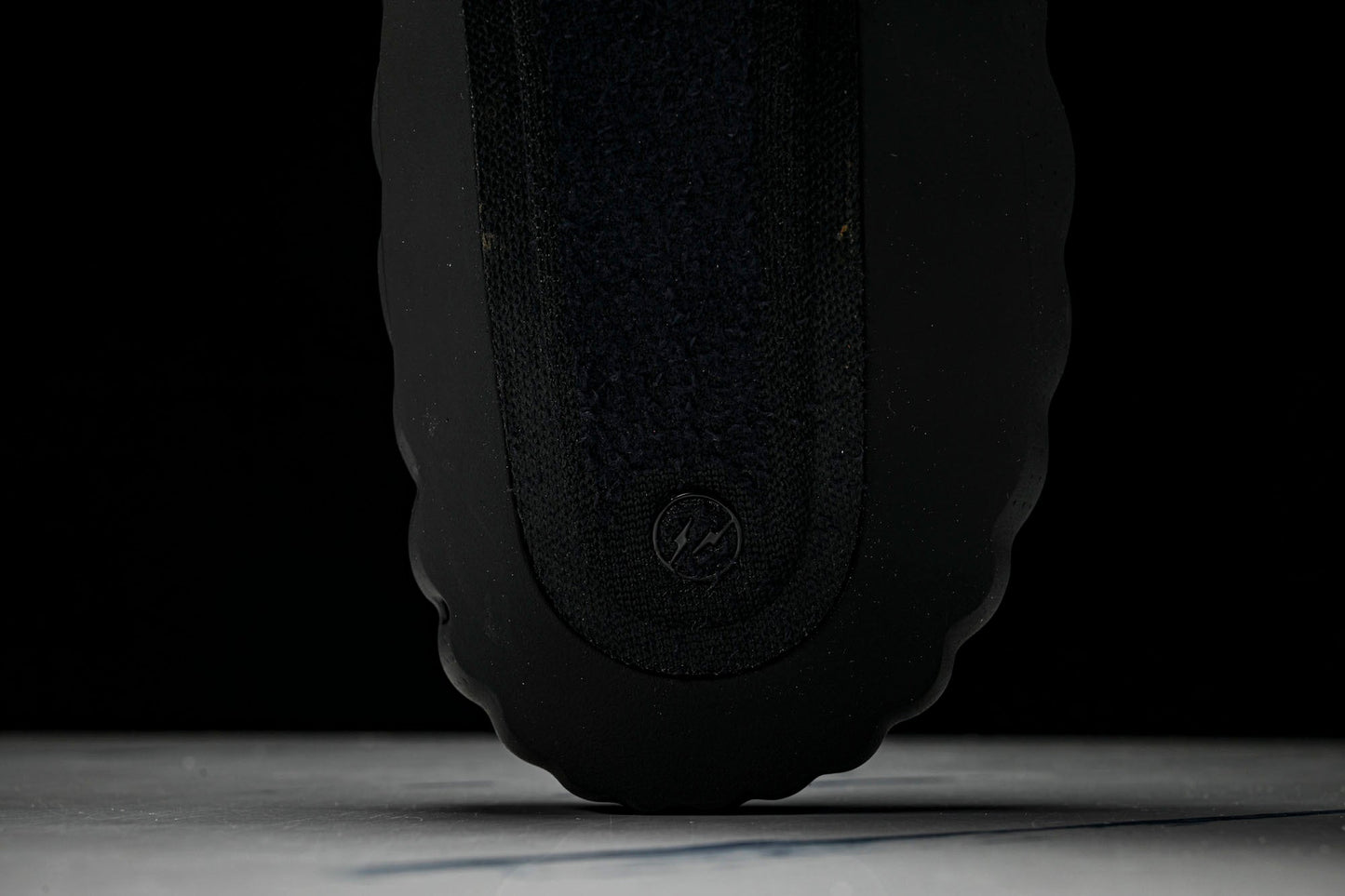 Fragment x Mind 001 Slide 'Black'