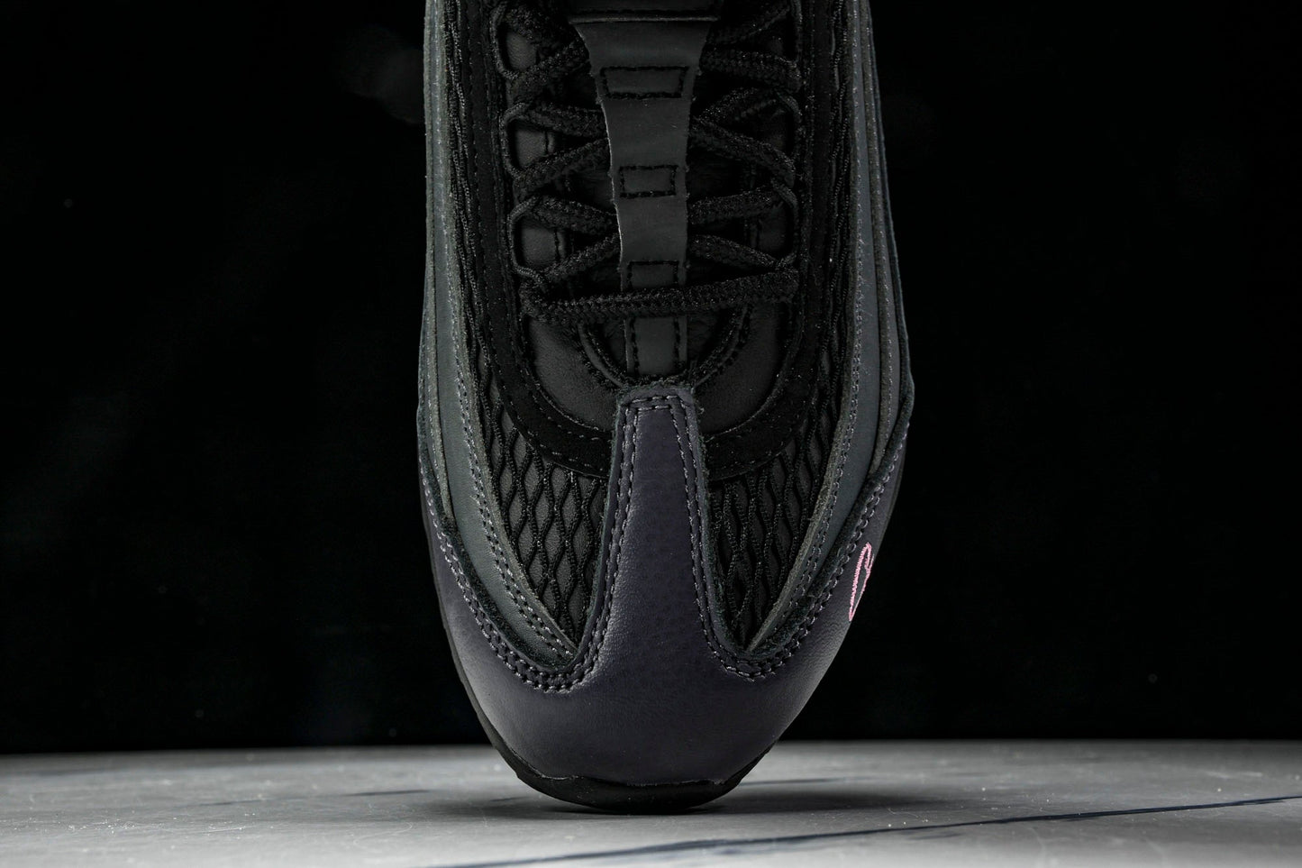 Corteiz x AM95 'Pink Beam'