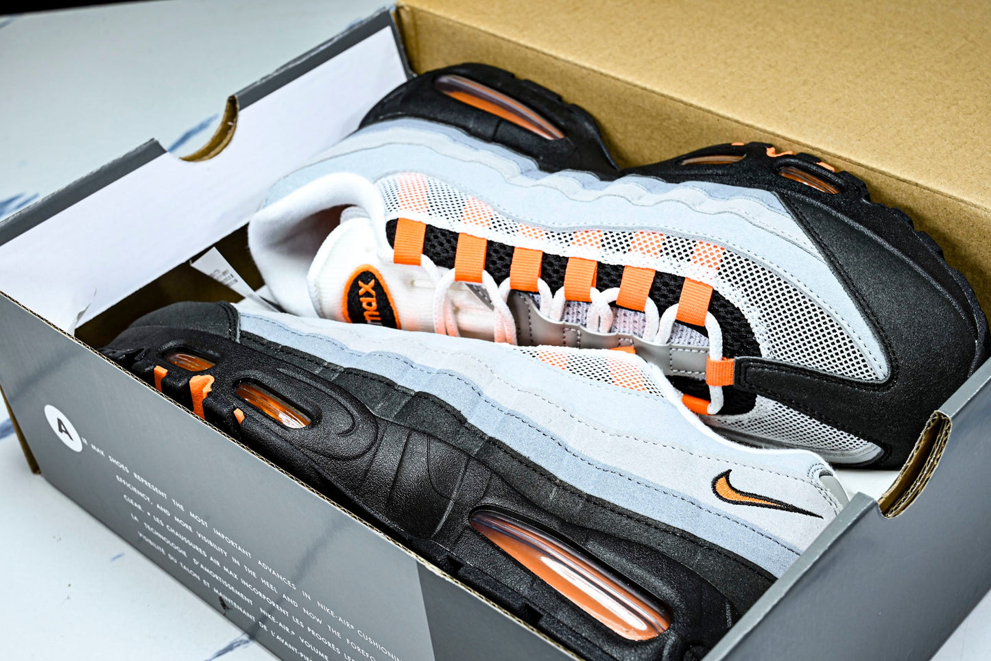 AM95 OG 'Bright Mandarin'