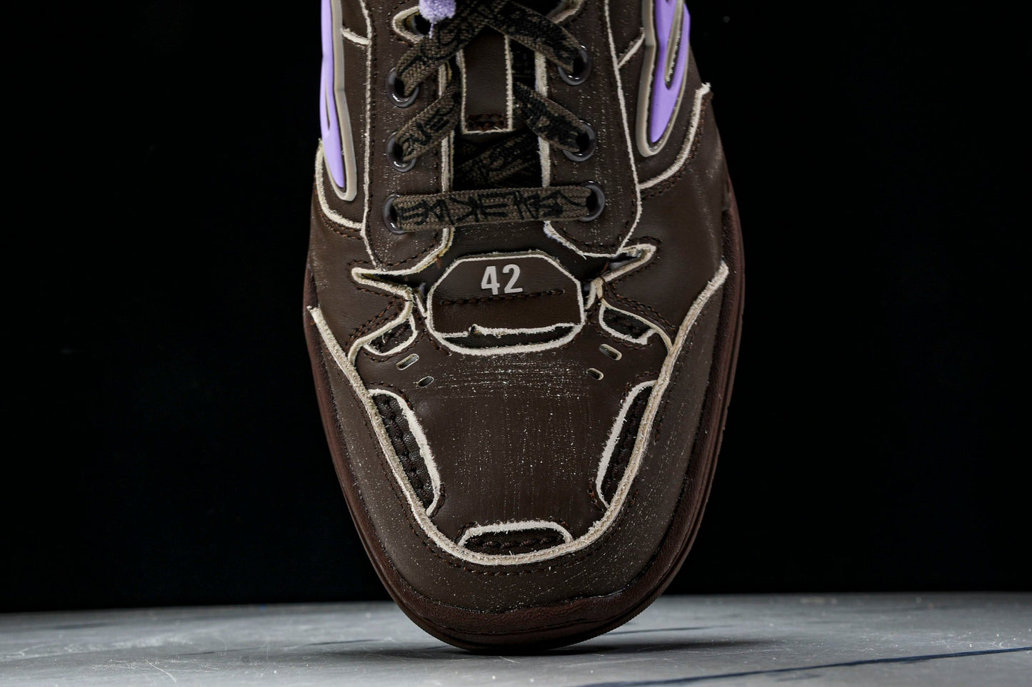 Вalenciaga Hamptons Worn-Out Sneaker 'Brown Lilac'