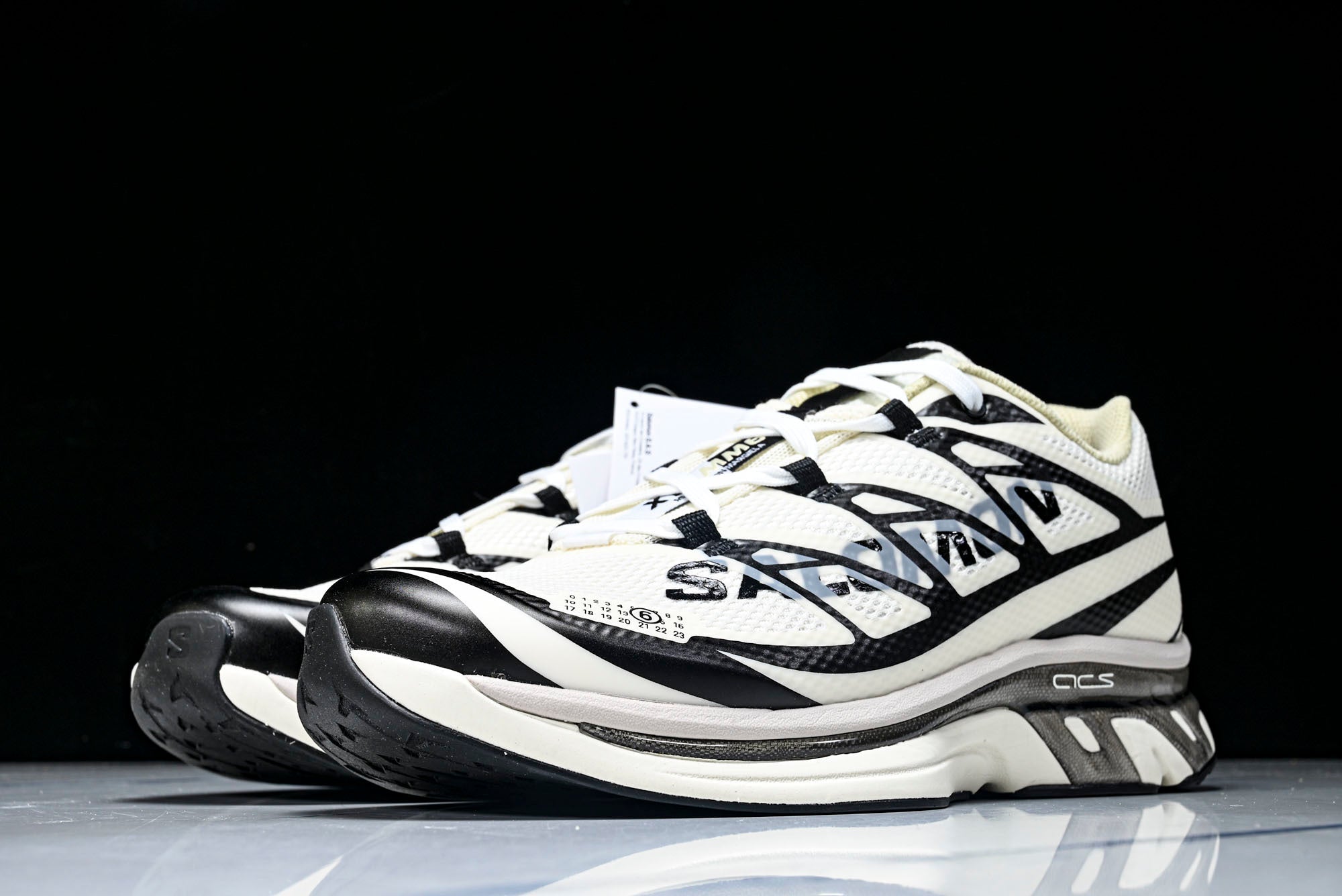 Salomon x Maison Margiela XT-MM6 'Vanilla Ice'