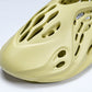 Yzy Foam RNNR 'Sulfur'