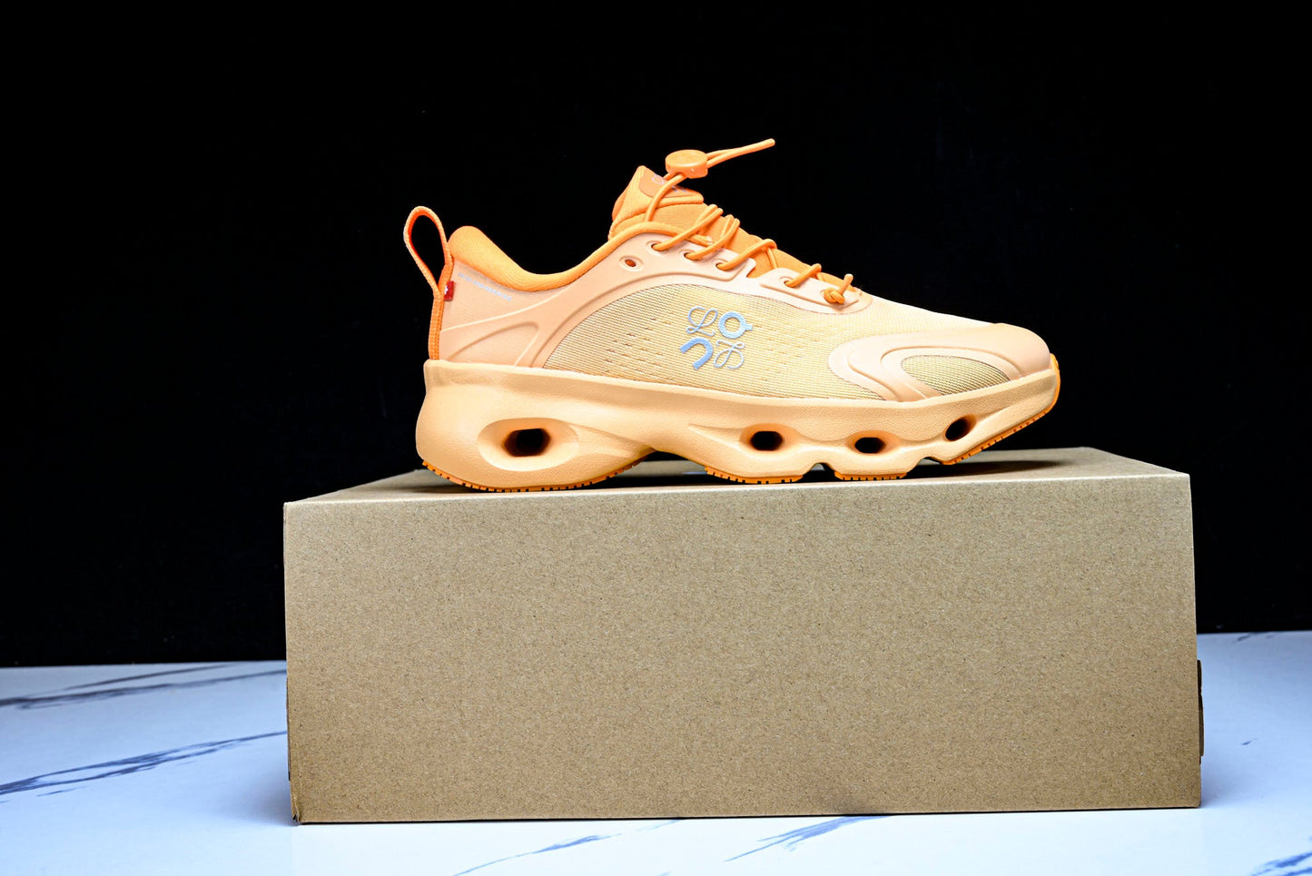 LOEWE × ON Cloudsolo 'Orange'