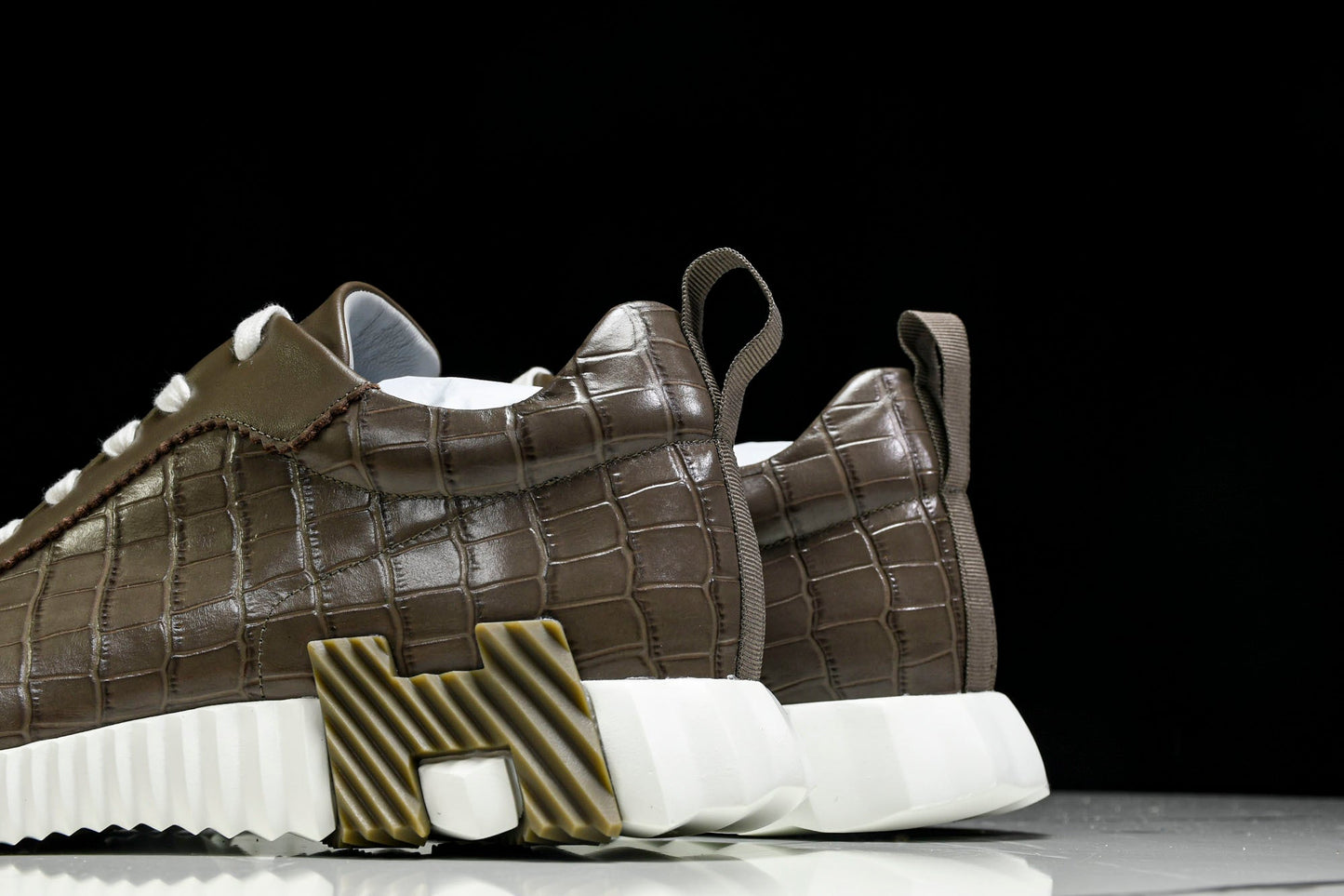 Нermès Bouncing Sneaker 'Etoupe Crocodile'