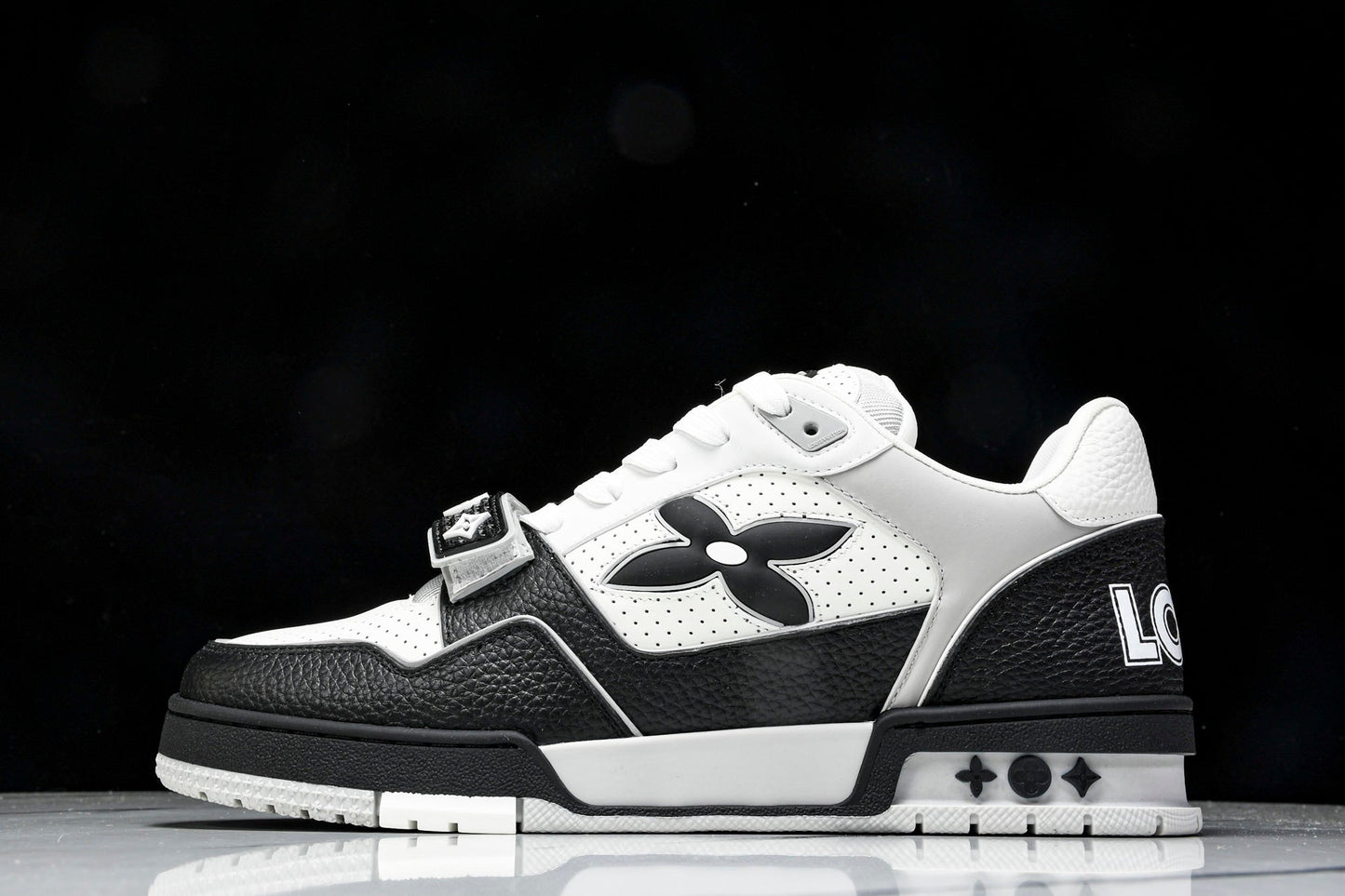 Louis Vuittоп Trainer Low Velcro Strap 'Perforated Black'