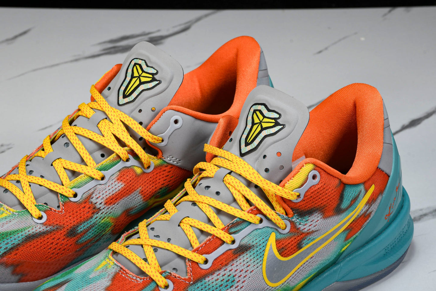 Kobe 8 Protro 'Venice Beach' - UK 8.5 / US 9.5 / EU 43