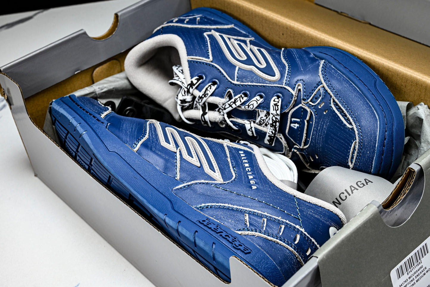 Вalenciaga Hamptons Worn-Out Sneaker 'Navy Blue'